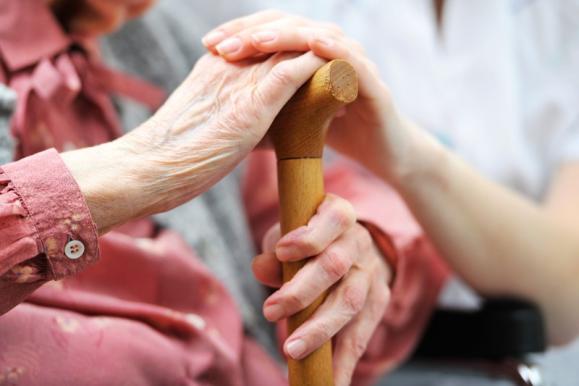 Prévention risques chutes personnes âgées 
